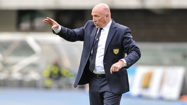 Serie A, Maran: «Chiudiamo la stagione al massimo»