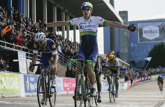 Hayman trionfa in volata alla Parigi-Roubaix