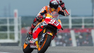 MotoGp Austin: vince Marquez, caduta amara per Rossi