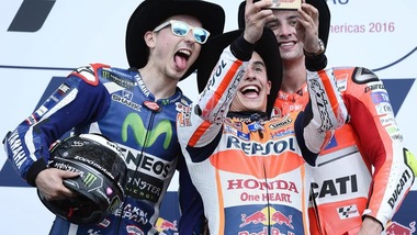 MotoGP Austin: Marquez tra le stelle, Rossi tra le strisce