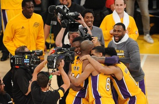 Leggenda Bryant: 60 punti! Warriors, è primato