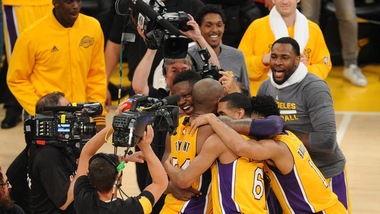 Leggenda Bryant: 60 punti! Warriors, è primato