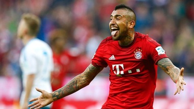 Bundesliga: Bayern Monaco-Schalke 04 3-0, titolo a un passo