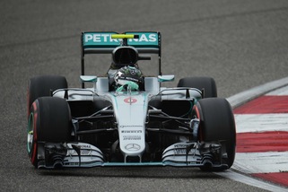 F1, Gp Cina: vittoria per Rosberg, Vettel secondo