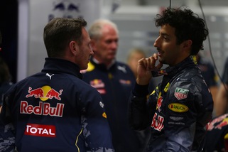 F1 Red Bull, Horner: «Gara spettacolare, noi tra i primi»