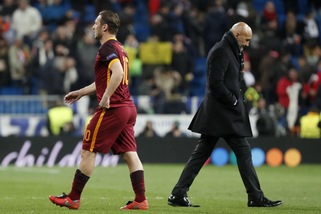 Spalletti: «Sono 10 anni che fate figure di m...». E con Totti scoppia il finimondo