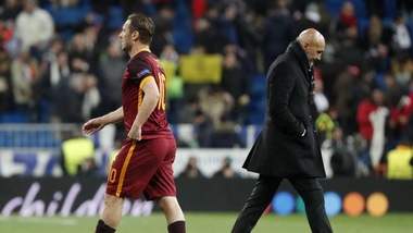 Spalletti: «Sono 10 anni che fate figure di m...». E con Totti scoppia il finimondo