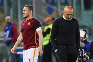 Roma, Spalletti: «Con Totti nessuna lite, figuriamoci uno scontro fisico»