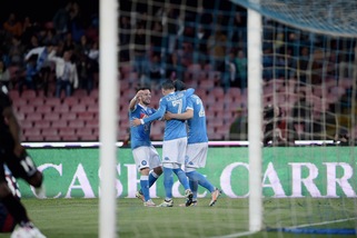 Napoli-Bologna 6-0, show dei partenopei al San Paolo