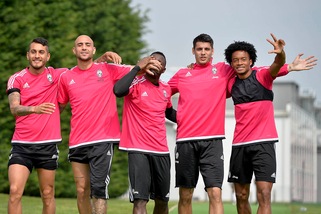 Juventus a Vinovo: Chiellini e Pereyra di nuovo in gruppo