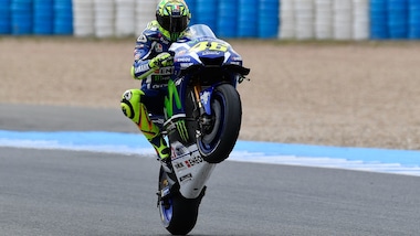 MotoGp, Jerez: Rossi trionfa e dà spettacolo