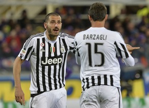 Bonucci: «La capolista se ne va...». Barzagli: «Juventus, che gruppo»