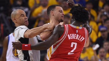 Thompson sbanca Houston, Warriors in ansia per Curry