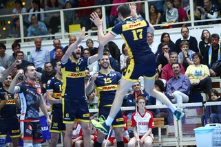 Modena torna in finale scudetto. Trento si arrende in gara 4