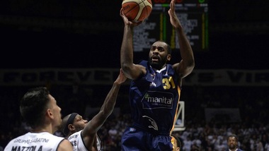 Basket Serie A, la corsa alla salvezza e ai playoff