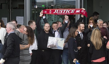 Liverpool, finalmente la verità: la strage di Hillsborough fu colpa della polizia