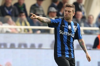 Serie A, gli squalificati: stagione finita per Gomez e Mchedlidze