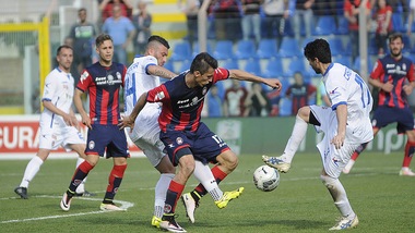 Serie B: Modena-Crotone, il pareggio vale 3,00
