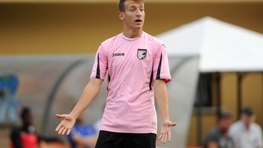 Serie A Palermo, per La Gumina problemi alla caviglia