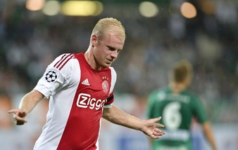 Calciomercato, Klaassen gela il Napoli: «Voglio restare all'Ajax»