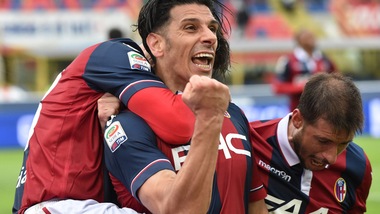 Serie A, il Bologna a valanga: Floccari fa cinquina