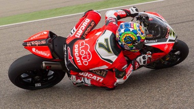 SBK, Imola: Davies più veloce nelle prime libere