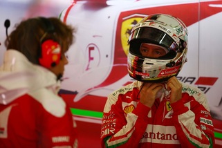 F1, Vettel: «Il mio stop per un problema all'elettronica»