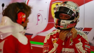 F1, Vettel: «Il mio stop per un problema all'elettronica»