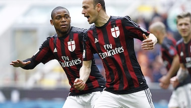 Serie A: il Milan pareggia e viene superato dal Sassuolo