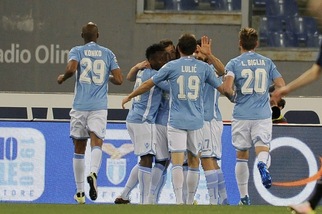 Serie A, Lazio-Inter 2-0. Decidono Klose e Candreva