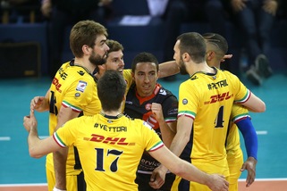 La DHL Modena abbatte le ambizioni corsare di Perugia. 14 ace, 3-0