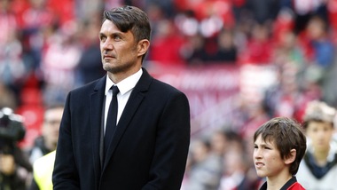 Maldini premiato dall'Athletic Bilbao