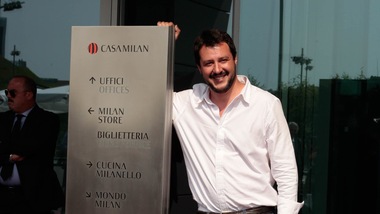 Salvini: «Berlusconi come Zamparini, il Milan non vince manco con Gesù Bambino»