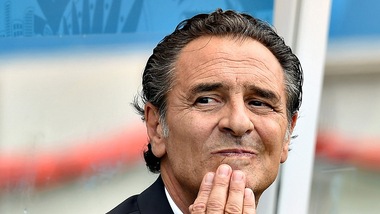 Italia, Prandelli: «Alcuni allenatori hanno detto no alla Nazionale? Che vergogna!»