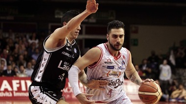 Reggio Emilia affonda Bologna, retrocede la Virtus