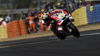 MotoGp Le Mans, terze libere: super Iannone, Rossi 7°