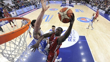 Playoff al via, Milano contro la bestia nera