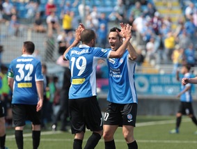 Serie B, 40ª giornata: Novara in zona playoff. Pro Vercelli pari con il Trapani