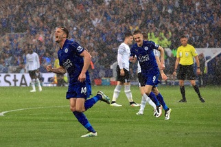 Premier League: festa completa per il Leicester, titolo e 3-1 all'Everton