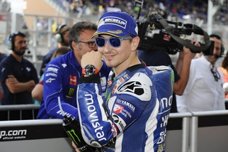 MotoGp Le Mans: Lorenzo trionfa, Rossi è secondo