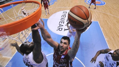 Milano convince, Venezia ringrazia Green