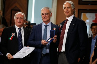 Ranieri riceve a Roma il premio Bearzot