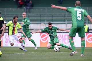 Serie B, gli squalificati: tre giornate a D'Angelo e Calabresi