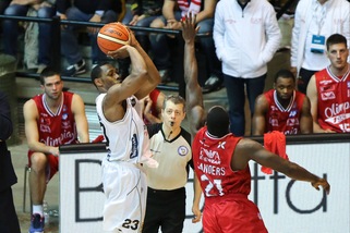 Basket, play off: Milano per la semifinale a 1,67