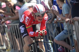 Giro d'Italia: Greipel vince la 5ª tappa impennando