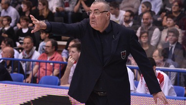 Milano in semifinale: prodezza di Gentile