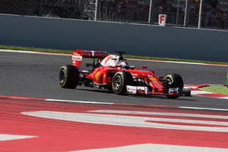 F1 Spagna: Ferrari dominano prime libere