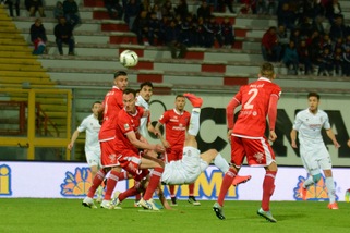 Serie B, la Pro Vercelli vede la salvezza: Perugia sconfitto 2-1