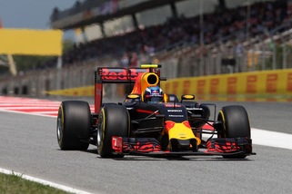 F1 Spagna: Verstappen trionfa, Raikkonen 2° e Vettel 3°