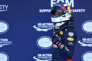 F1 Spagna, Ricciardo: «Davanti alle Ferrari, è fantastico!»